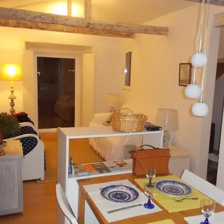 Apartment River View Penthouse Lisbon