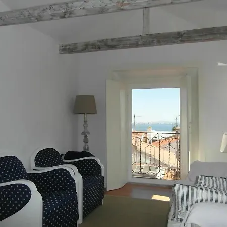 River View Penthouse Lisbon