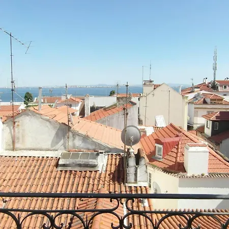 Apartment River View Penthouse Lisbon